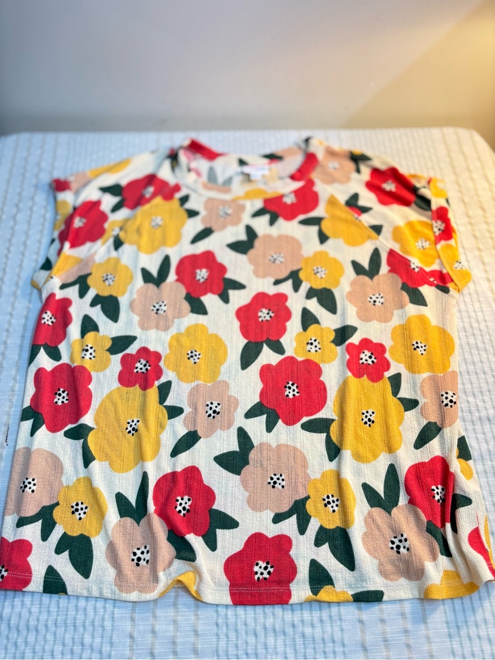 LuLaRoe Girls Short Sleeve Tee in Red, Yellow & Blush